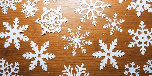 Snowflakes \u2744\ufe0f Play-Based Spanish Class