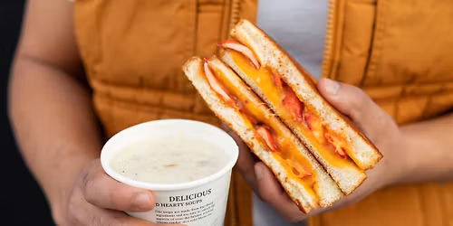 Cousins Maine Lobster at HTeaO Moore