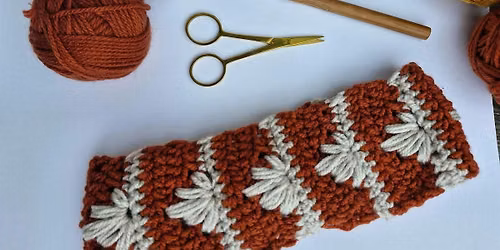 Leaf Stitch Ear Warmers - Edinburgh