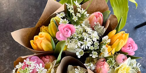 Build a Bouquet Night