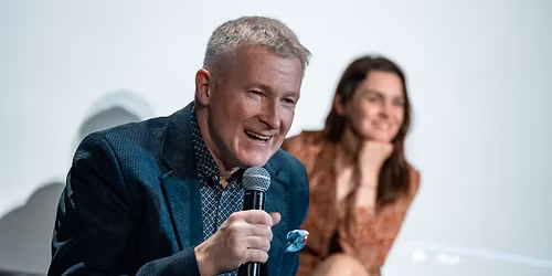 Marek Orko V\u00e1cha a Sarah Hav\u00e1\u010dov\u00e1 \u2013 Fenom\u00e9n cestov\u00e1n\u00ed a poutnictv\u00ed: Ne\u010dekat