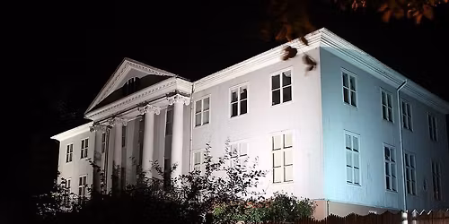 Julegrantenning ved Austad G\u00e5rd med Danvik skolekorps og juletregang