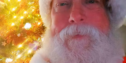 Free Santa Pictures- Christmas on the Square