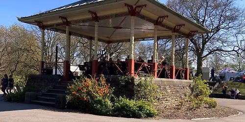 Sundown Swing at Beaumont Park's Easter Family Fun Day