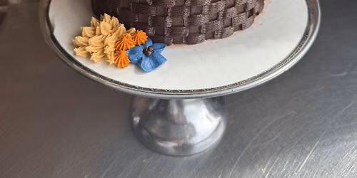 Fall Florals, A Cake Decorating Workshop