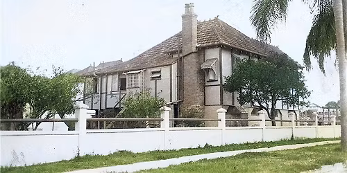 Brisbane \u2013 Oxlade Drive & Beyond Walking Tour \u2013 New Farm