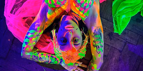 NEON NAKED LIFE DRAWING |THREE COLTS | BETHNAL GREEN