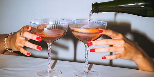 Holiday Bubbly & Beats