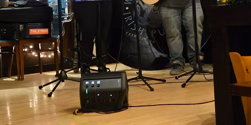 Jenni Lynn Duo at Casey Magees