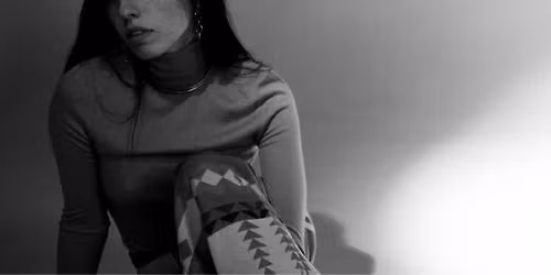 Mali Obomsawin, bass