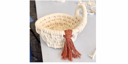 Basket Weaving Class @ Three Blue Brushes Studio