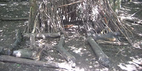 Mummy's Marvellous Dens and S'mores at Ryton Pools Country Park