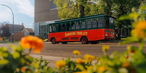Sunshine Trolley: Guided City Tour