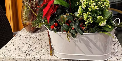 [Dec 3rd] Holiday Centerpiece Workshop at VQA Wine Information Centre