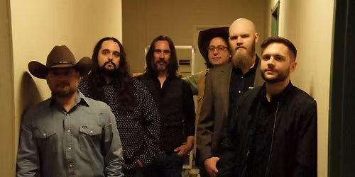 Turnpike Tributedours : Turnpike Troubadours Tribute