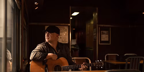 Bobby James @ Twisted Prop