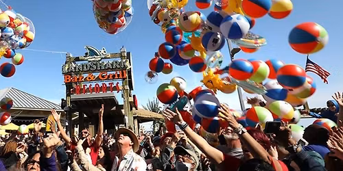 Resorts Casino Hotel: Beach Ball Drop
