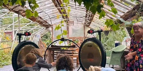 Family Sounds with Flowers