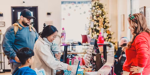 Sunshine & Sleigh Bells Market