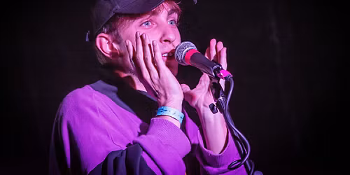 SLAM POETRY V DOCKU | Ostrava | Bradka, Ry\u0161ka, Richard, Holy Viktorie ad.