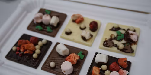 KAR\u00c1CSONYI CSOKOL\u00c1D\u00c9M\u0170HELY Papp Vargha Katalinnal