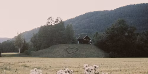 \u00c5pning av fotoutstillingen "Country Roads" og intimkonsert med Runar Boyesen & Martine Boyesen Molde