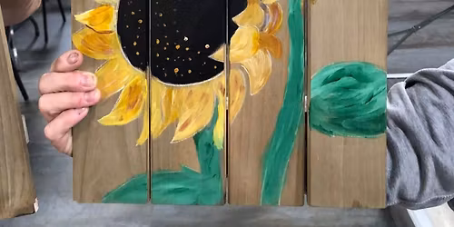 Paint class: pallet wood sunflowers!