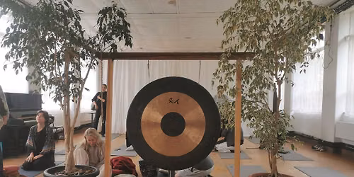 gong bath meditation - fulford
