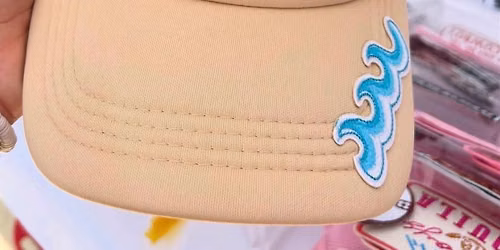 Top It Off: Custom Hat Bar
