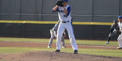 Parking Stephen F Austin Lumberjacks at Texas A&M Corpus Christi Islanders Mens Basketball
