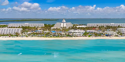 \ud83e\uddc1\ud83e\udd42\ud83c\udf0aVive a\u00f1o Nuevo  en Canc\u00fan por 4 d\u00edas 3 noches \ud83e\udd42\ud83c\udf78\ud83d\udc86\u200d\u2642\ufe0f