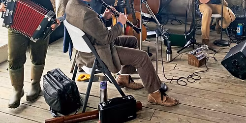 Circular Church Music at Noon