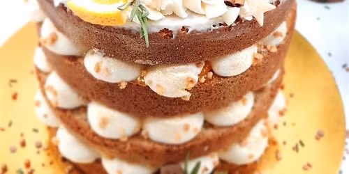 Naked Cake Summer Time