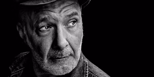 Toni Holgersson p\u00e5 Palatset \/\/Support: Simon Wallin