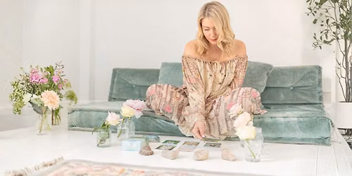 You Are the Oracle: Awaken Your Intuition, Embody Your Wisdom with Rebecca Campbell