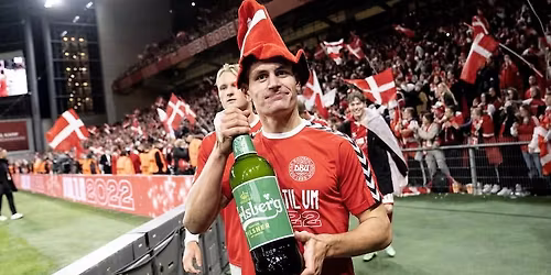 Valgaften og Skotland-Danmark p\u00e5 storsk\u00e6rm i Cafe Dalvangen