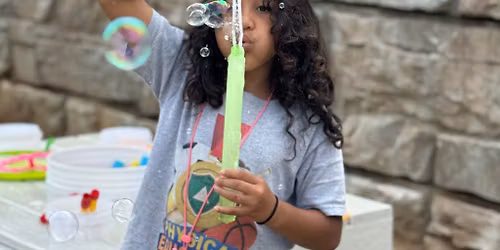 Galactic Getaway: Discovery Den