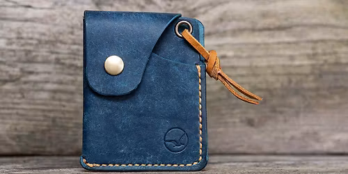 Jan K\u00e5re Ness - h\u00e5ndverker som lager produkter av l\u00e6r.