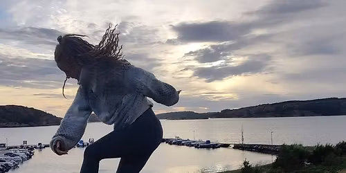 RUM: TAKNEMMELIGHED - for kroppen, k\u00e6rlighed til os selv