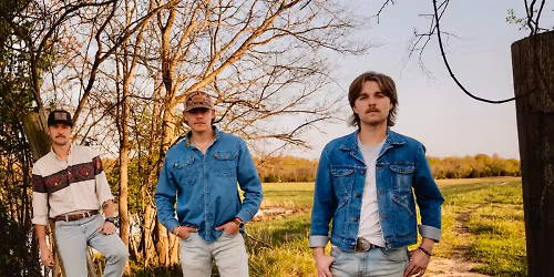 Highway Home, Sara Evans in Shipshewana