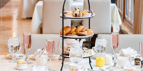 Royal Park Hotel Afternoon Royal Tea