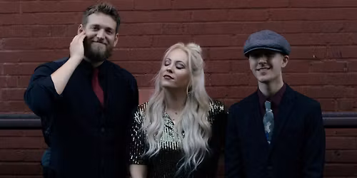 Stormfolk \u2022 New Year\u2019s Eve at Manci\u2019s