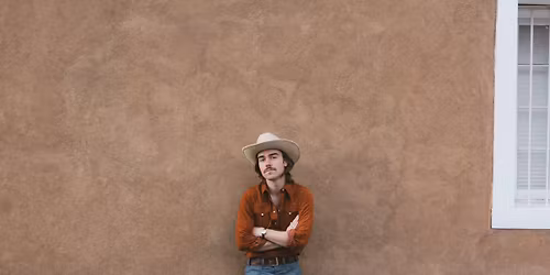 Grant Knoxlyn with Ginapolitan Pizza