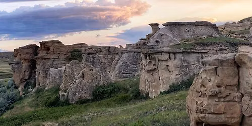 Writing-on-Stone Provincial Park Nature Walk