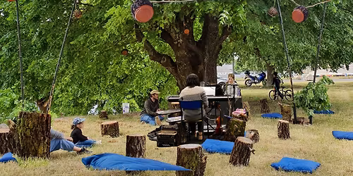 INSTALLATION \/ SORTIE DE R\u00c9SIDENCE \/\/ POURQUOI PAS LA FOR\u00caT ? - CIE POINTS DE SUSPENSION