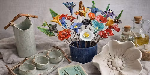 Atelier poterie sp\u00e9cial \u00e9t\u00e9 : fleurs et objets de d\u00e9coration (pour adulte ou en duo adulte-enfant)
