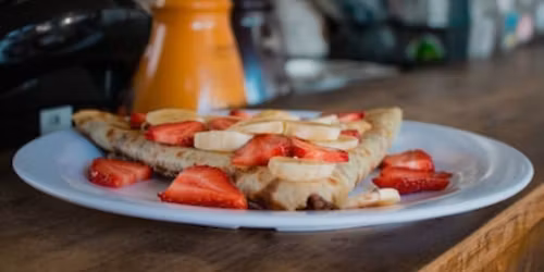 Cr\u00eapes Party avec des jeunes suisses \u00e0 Paris - adresse uniquement sur Socializus