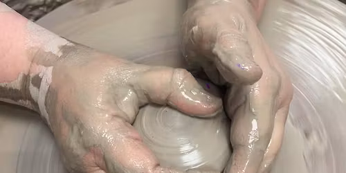 Potters wheel beginners course