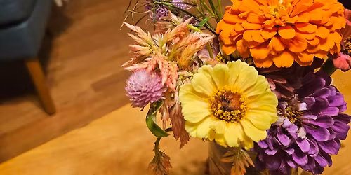Master Gardeners at Waco Downtown Farmers Market: Cut Flowers
