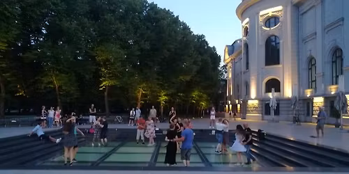 Open Air sezonas atkl\u0101\u0161ana Salsa\/bachata 3.maij\u0101 19:00